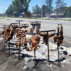 Roadside snack, R2 .